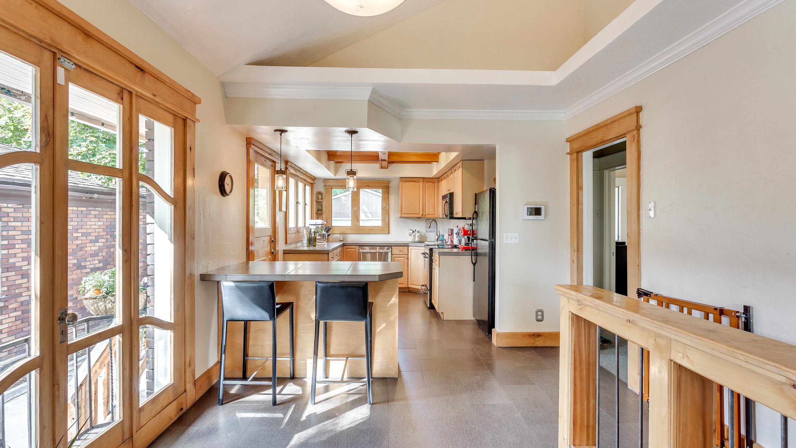 Harvard & Yale Home Works